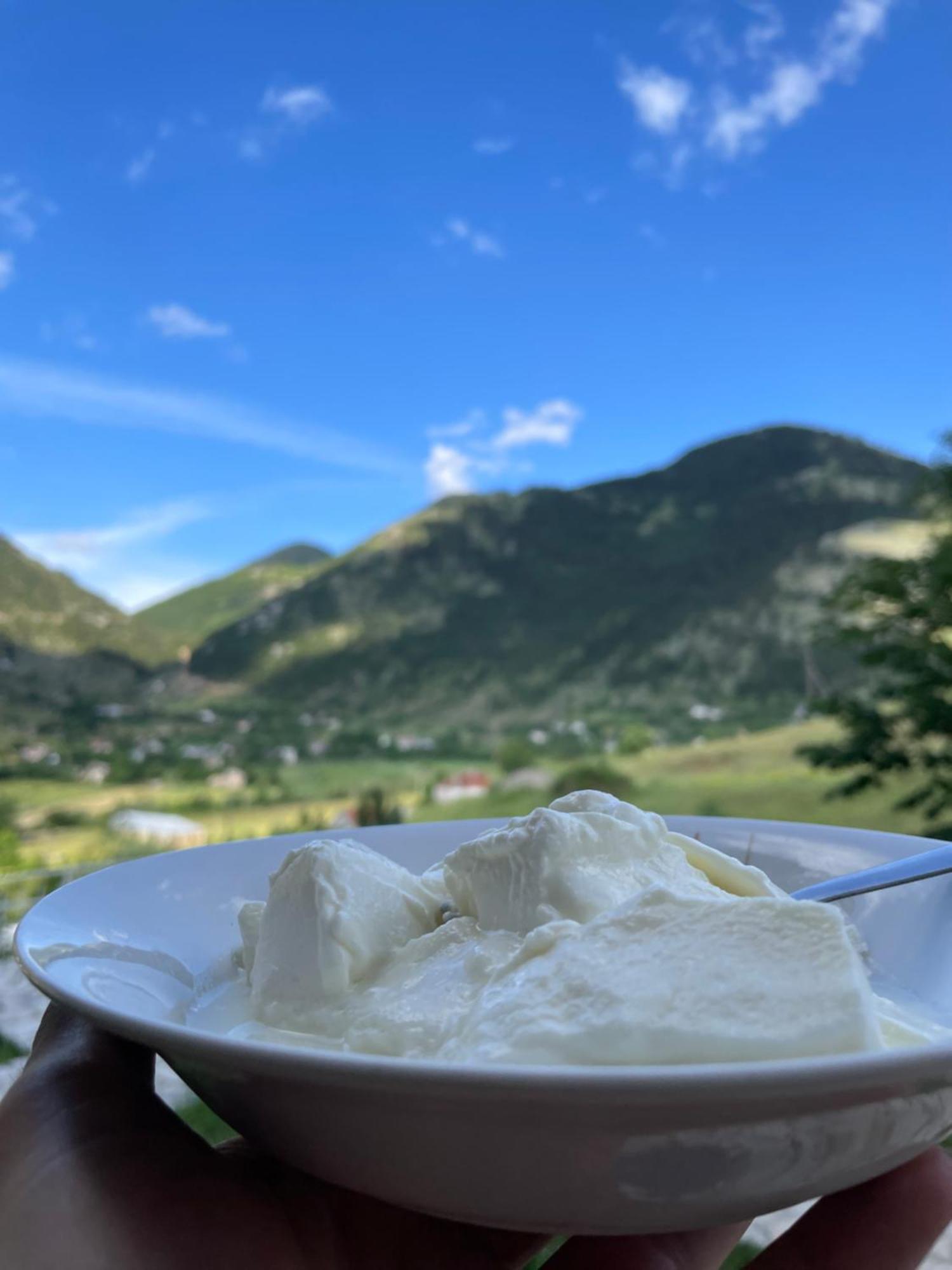 Lura Hotel Fushe-Lure 外观 照片