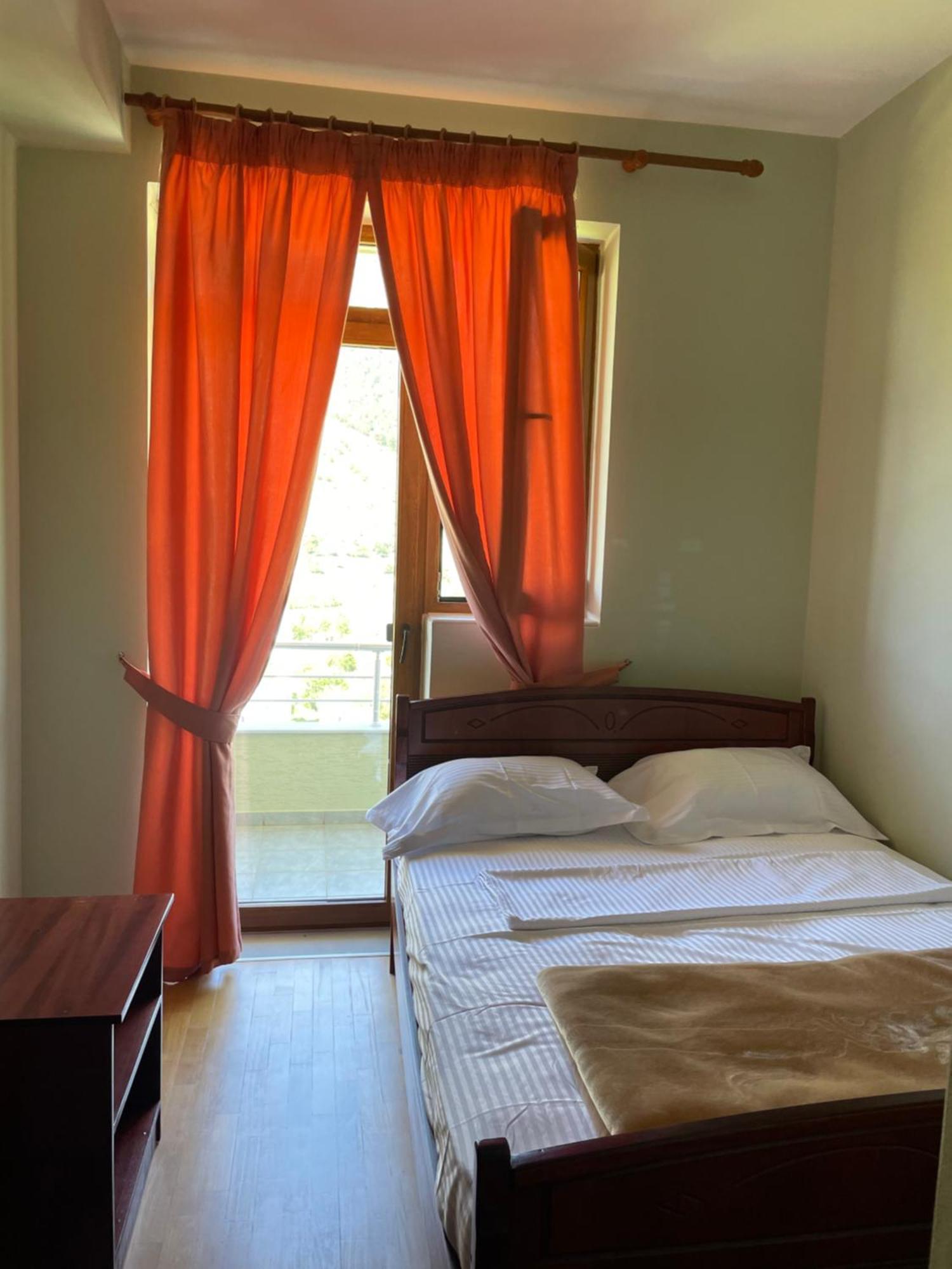 Lura Hotel Fushe-Lure 外观 照片