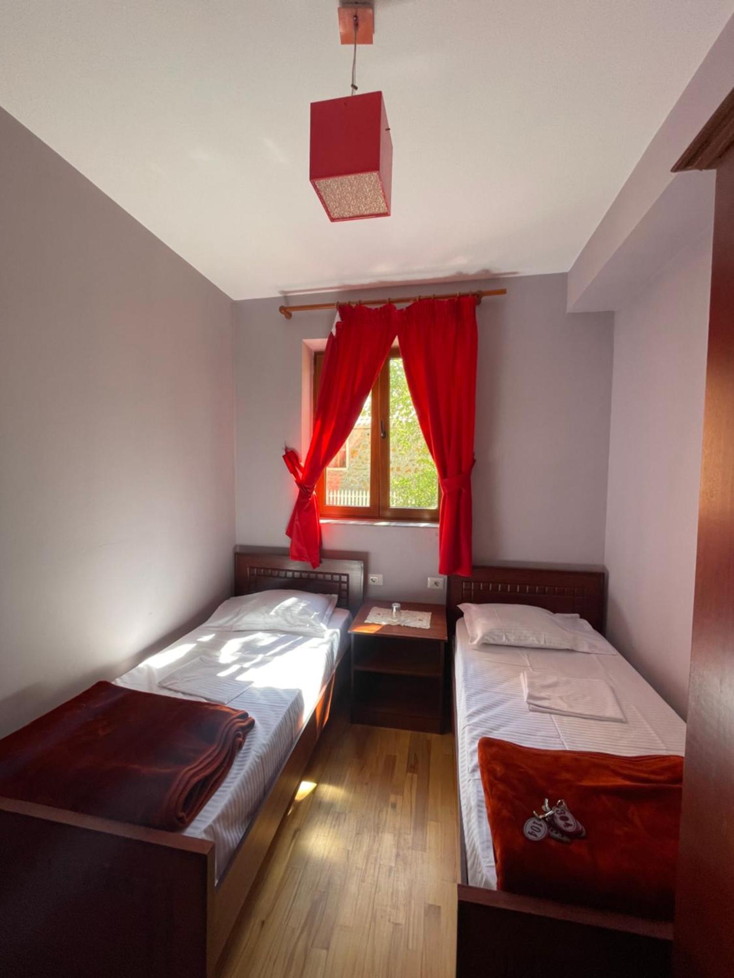 Lura Hotel Fushe-Lure 外观 照片